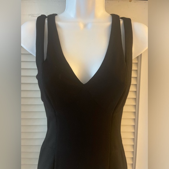 Evening cocktail dress with back zipper - Picture 2 of 6